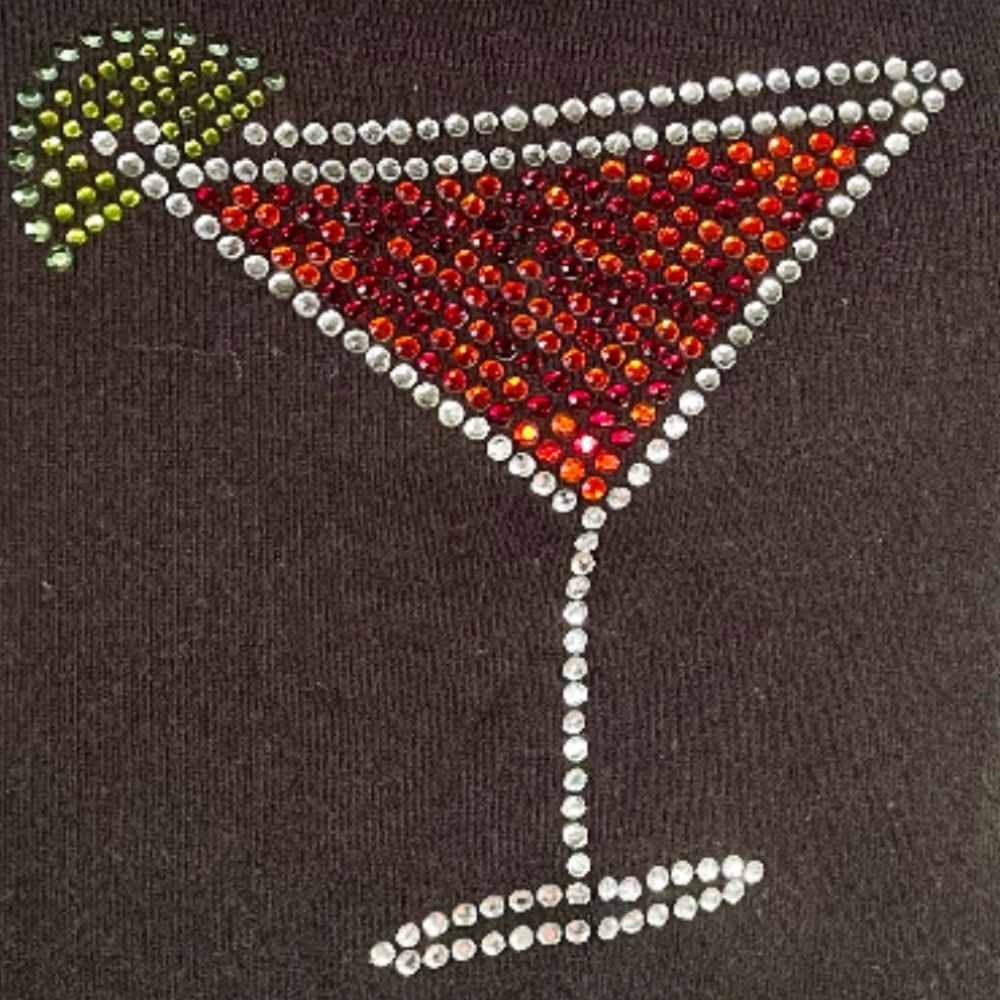 Woman’s black tank top with Rhinestones 🍹